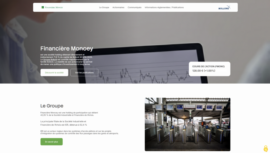 Page d'accueil du site Financière Moncey, avec graphique du cours de l'action et photo de portillons d'accès piétons dans une gare.